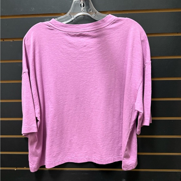 NWT American Eagle OFFLINE Boyfriend Cropped Oversized T-Shirt - Picture 3 of 3